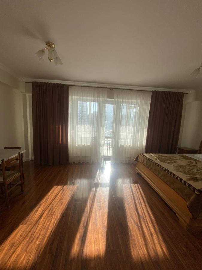Appartement Avec 2 Chambres En Centre Ville Chişinău Eksteriør billede